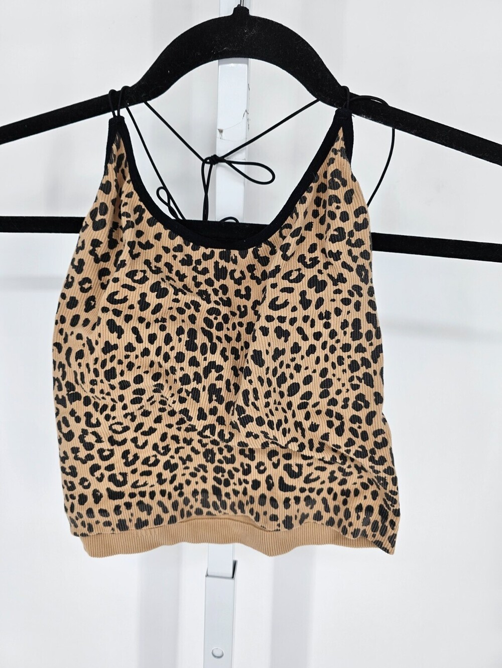 No Boundaries Womens Sz XXL Cropped Bralette Style Tank Leopard Print Strappy